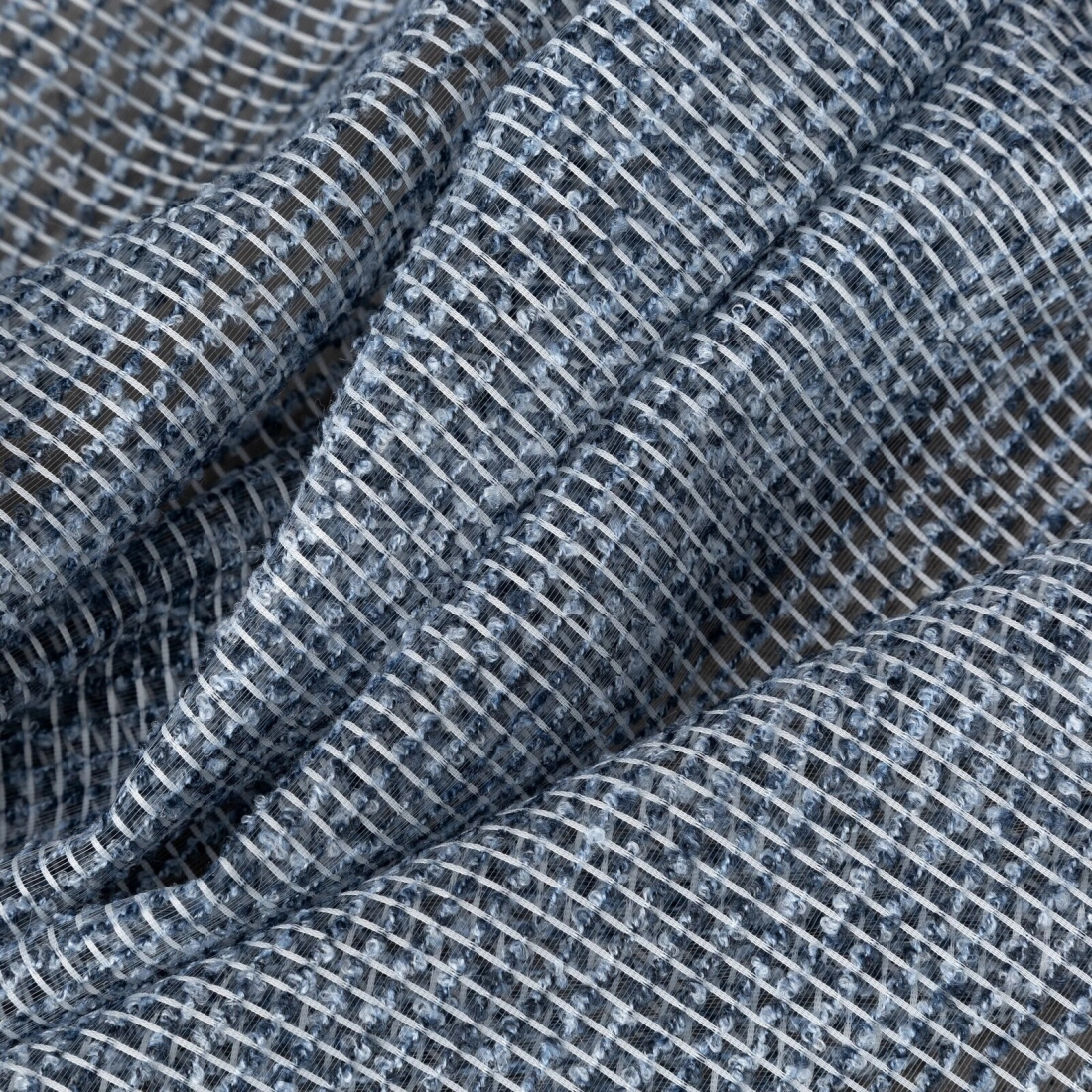 Záves 140x250 cm modrý z efektom melírovania z sieťoviny na kovové krúžky PALERMO 2 Terra Collection